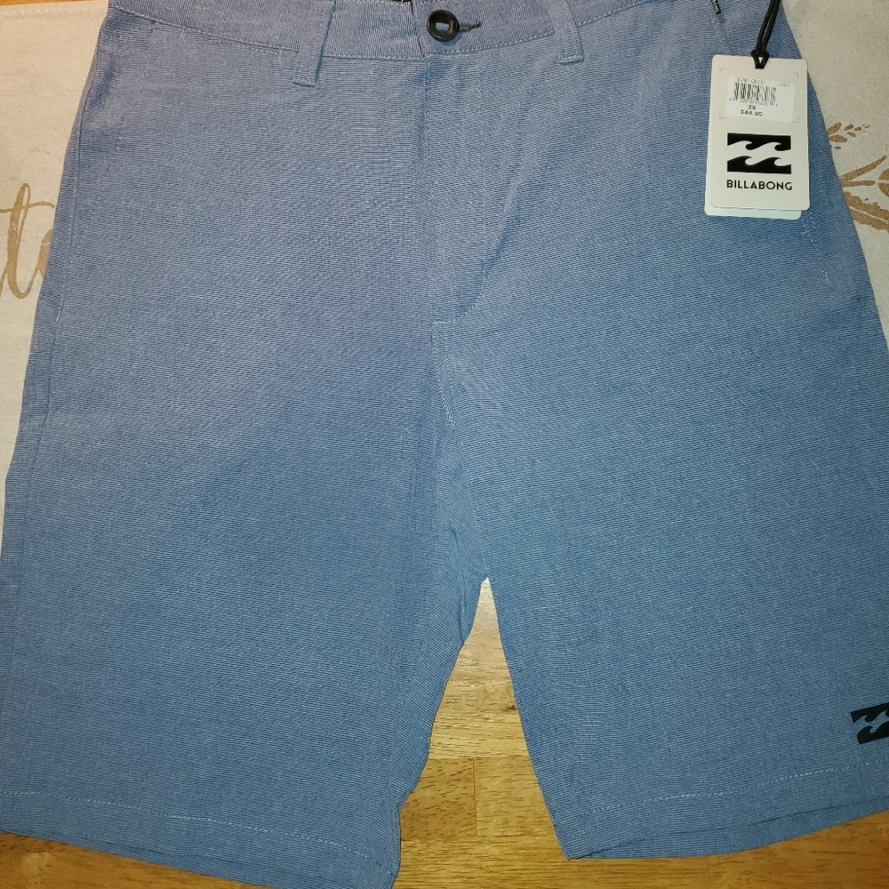 NWT Billabong Shorts Sz 29